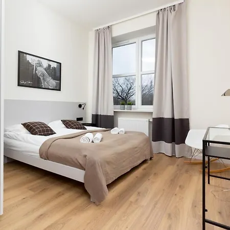 Gagarina By Renters Apartment Warsaw